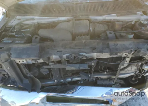 2008 Ford Econoline E350 Super Duty Wagon z USA, uszkodzony, nr VIN 1FBSS31L48DB32006